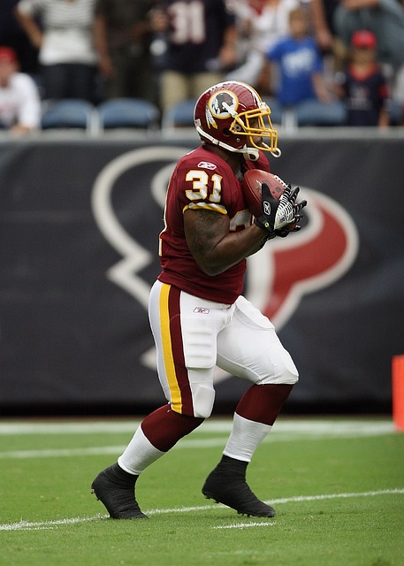 扮演着至关 扮演着至关